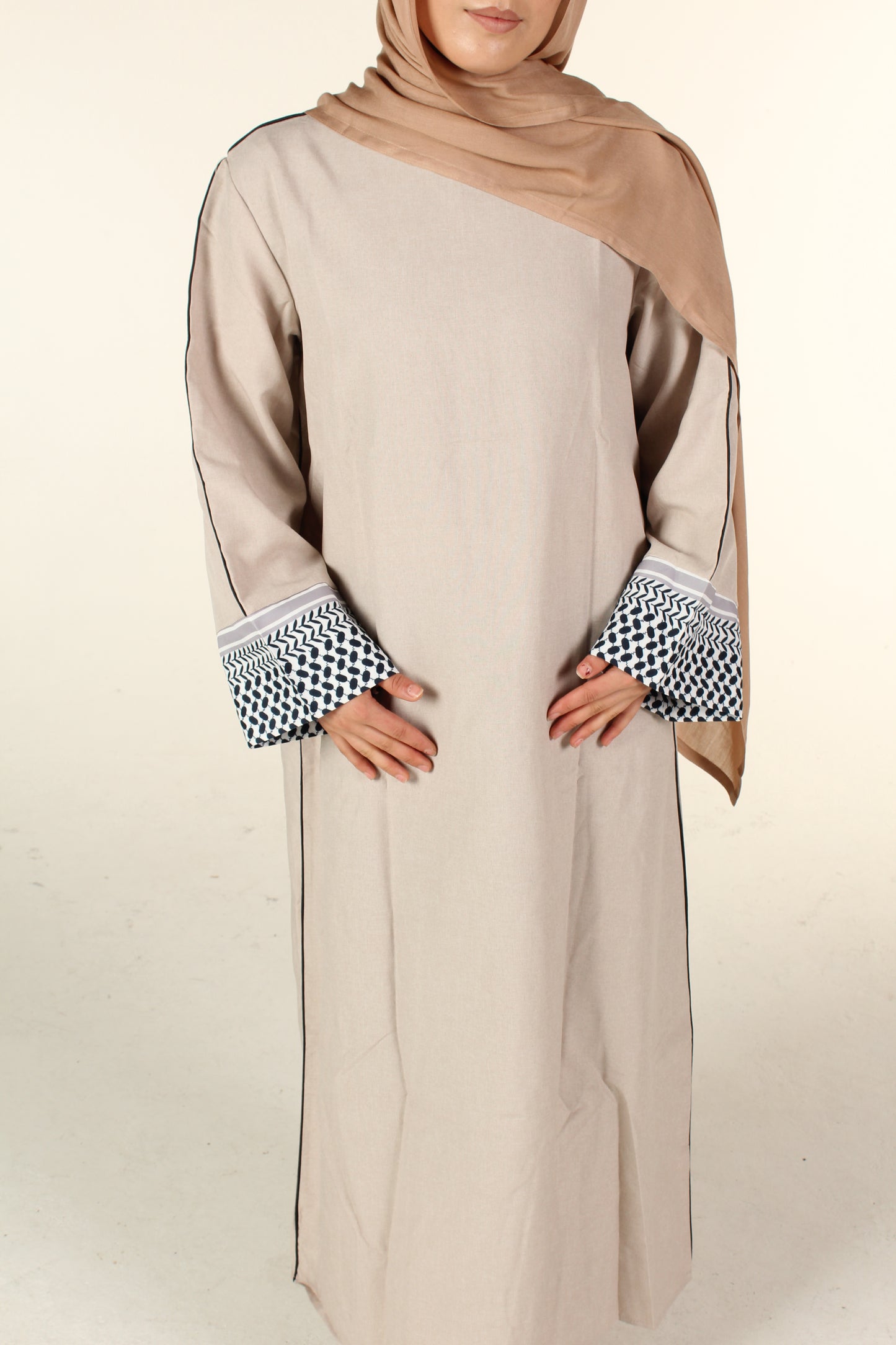 Falastin Abaya